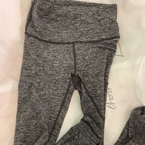 Heather gray Lululemon wunderunder leggings high rise